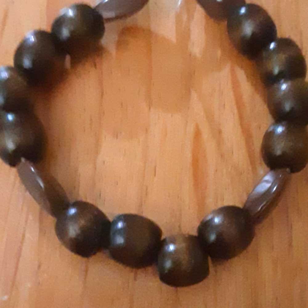 Handmade vintage wooden bead bracelet